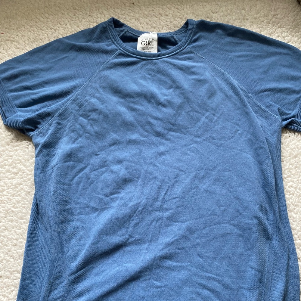 Athleta Girls Blue Seamless T shirt
